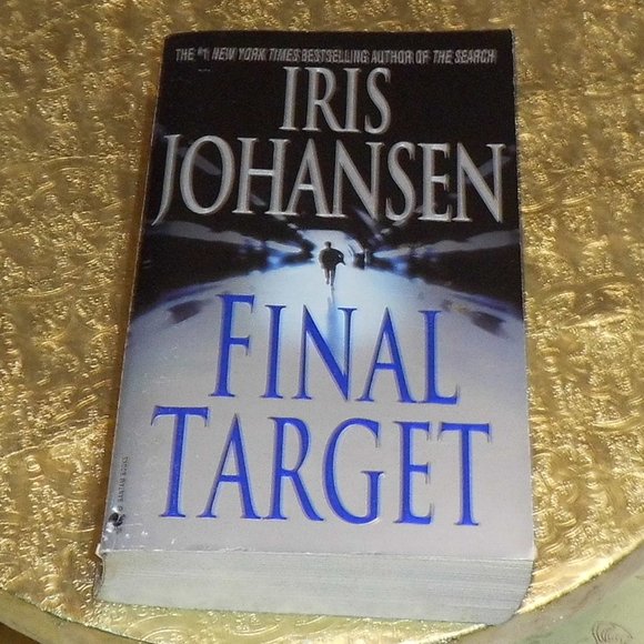 Books - (set/3)  Reap The Wind, Storm Winds & Final Target - Picture 3 of 3